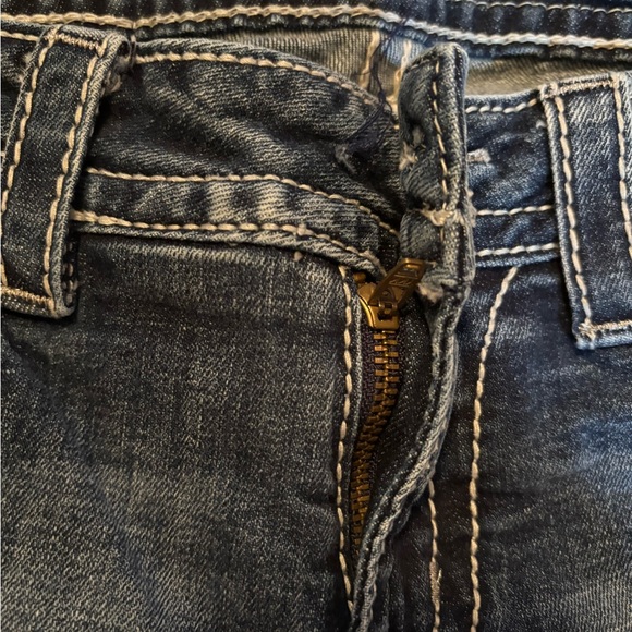 Miss Me Dark Blue Jean Shorts with Embellished Pockets size 28 - Picture 2 of 6